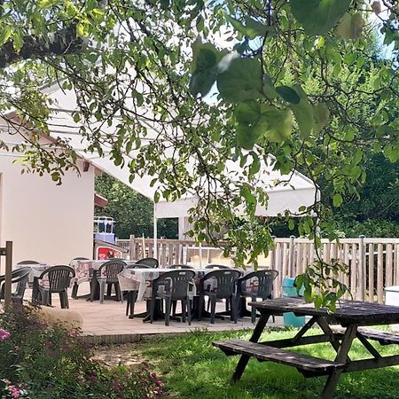 Camping 46 Rainettes Goujounac Exterior foto